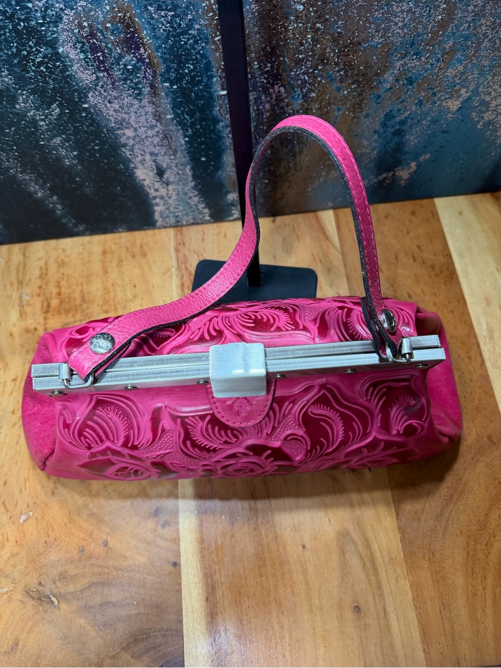 Patricia Nash Barbiecore 2010s Ferrara Pink Rose Tooled Leather Frame Satchel - Picture 16 of 16